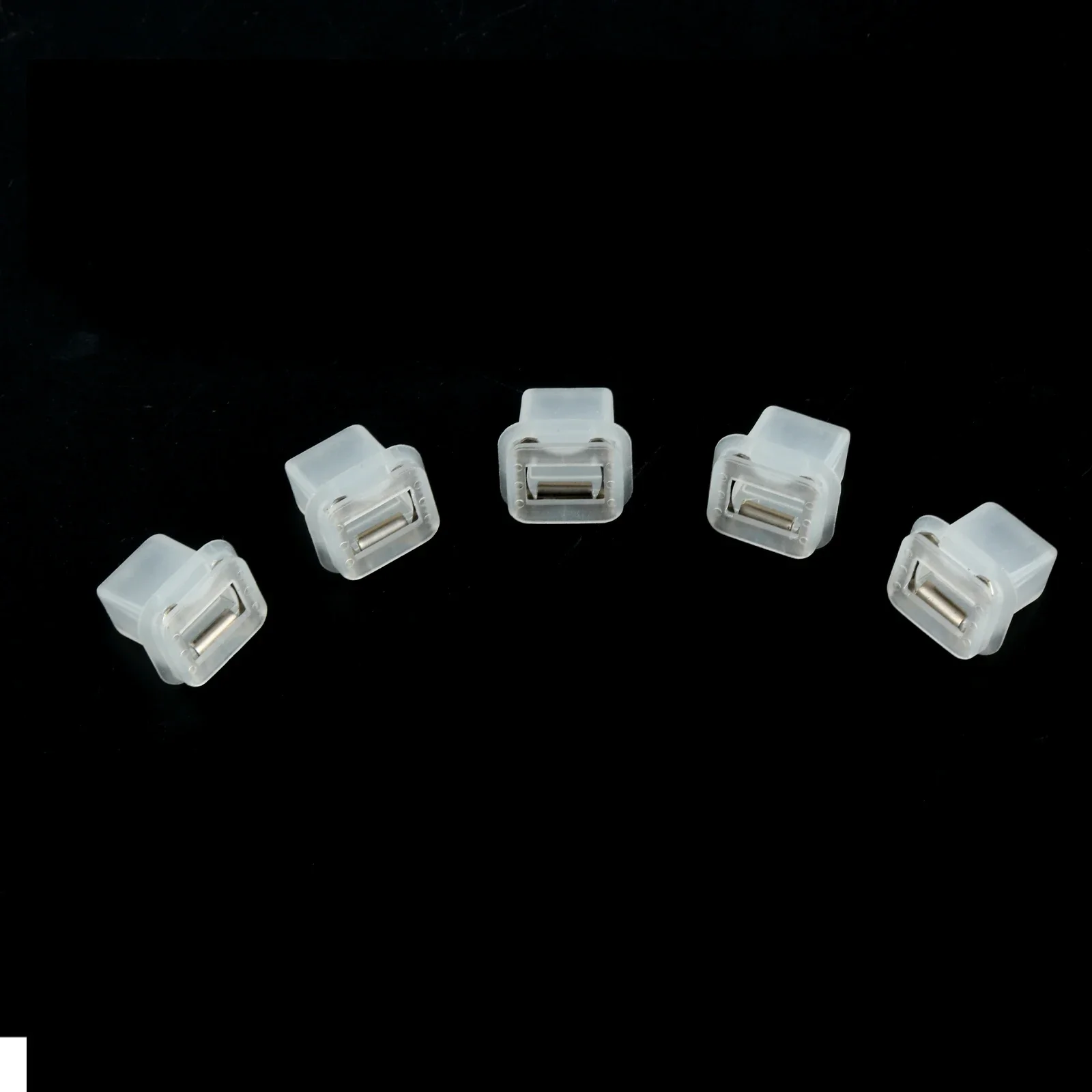 10Pcs Car Interior Trim Moulding Retaining Clips Auto Fastener 51417001629 for BMW 525i 528i 530i 540i 740i 740iL M5 1997-2003
