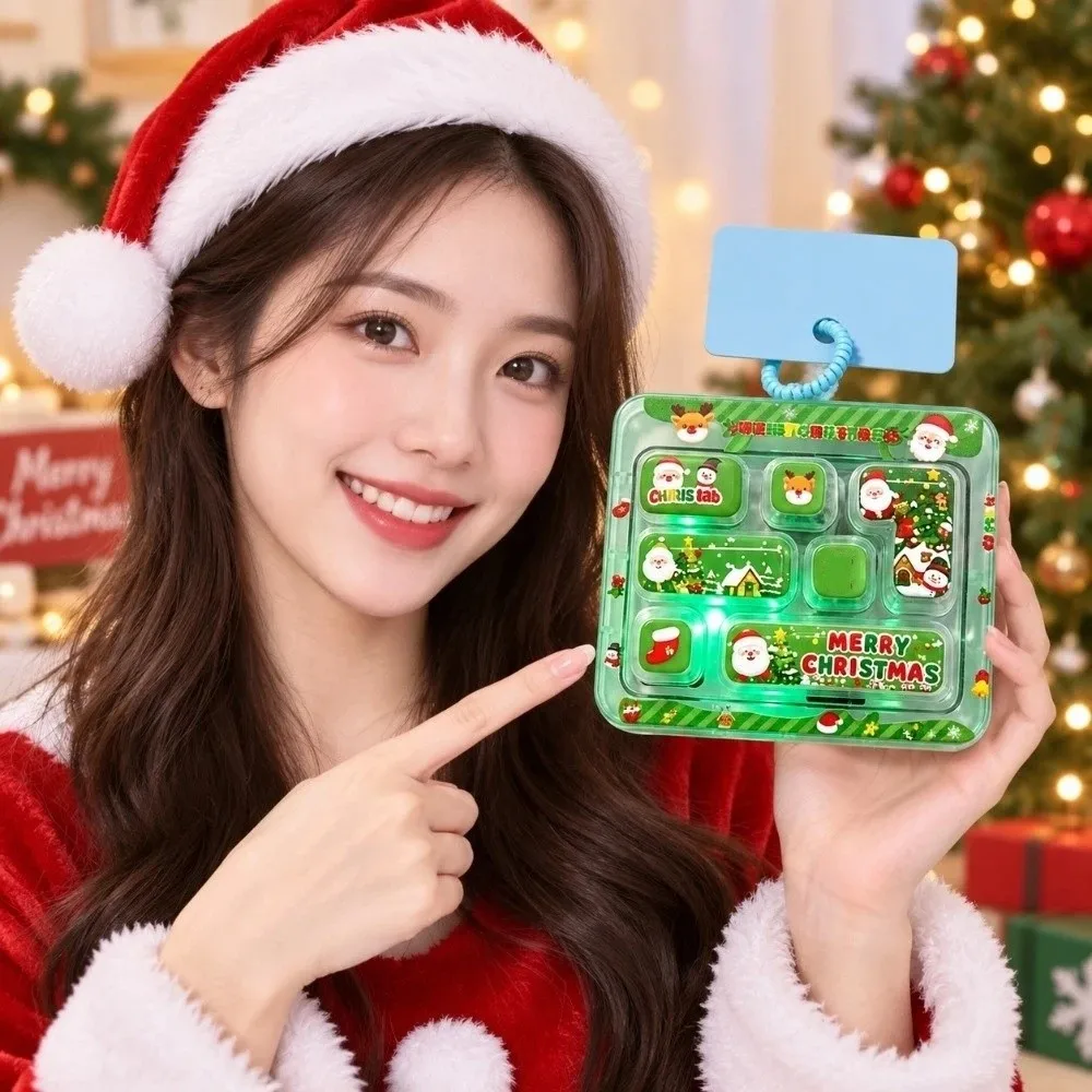 17-Key Decompression Button Cute Design Transparent Dual-Tone Mini Keyboard Pendant Simulation Keyboard With lights