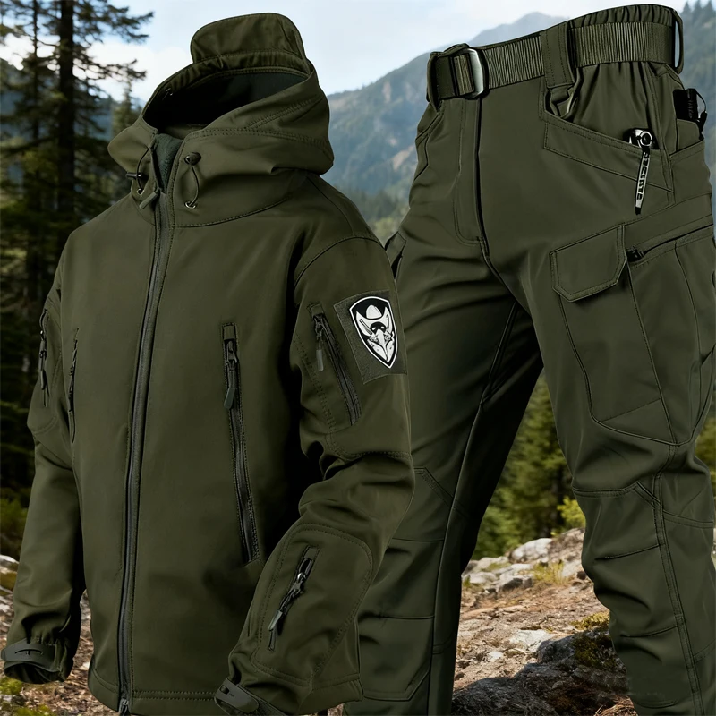 Soft Shell Tactical Suits Men Hunting Outdoor Sports Clothes Army Military Windproof Waterproof Outerwear Jacket
