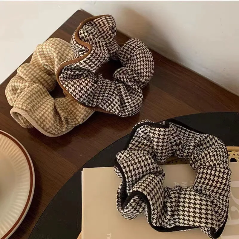 Korean Houndstooth Fabric Large Elastic Hair Bands Autumn Elegant Plaid Scrunchies Girls Casual Daily Headwear Hair Ties Ropes