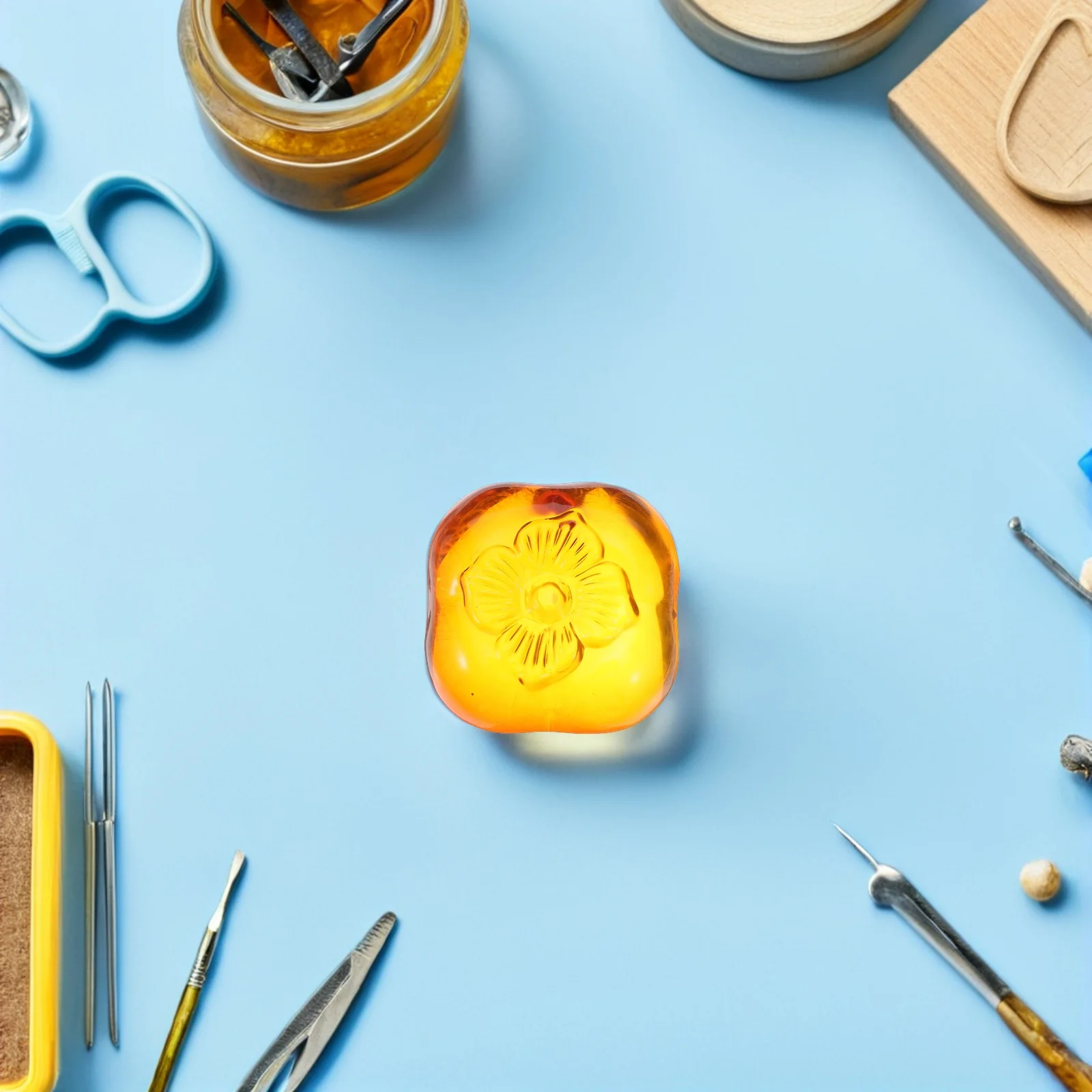 

Crystal Persimmon Paperweight Realistic Glass Fruit Decoration for Book Pages Tabletop Studio Home Travel Sewing and Writing Use