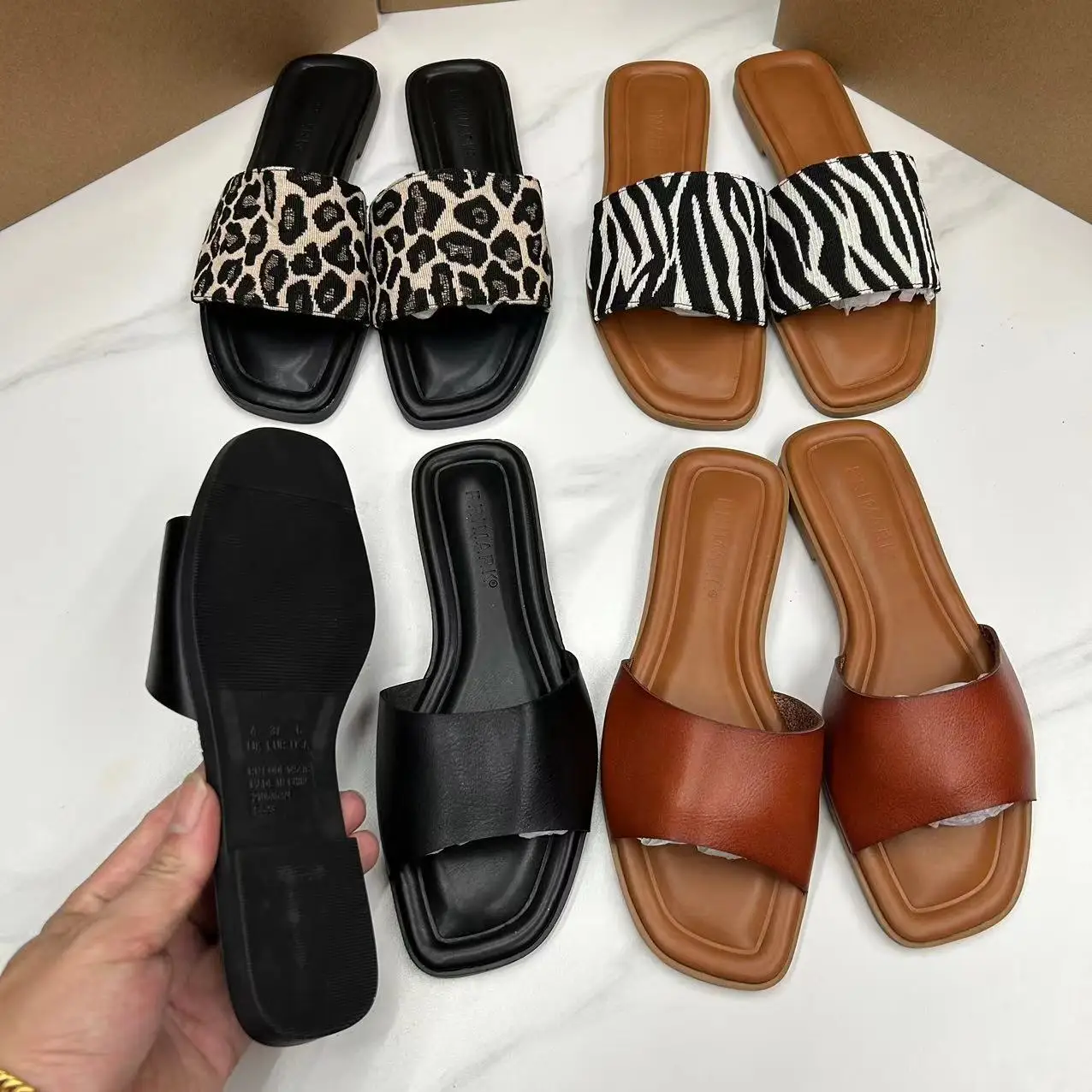 Slip-on Women\'s Summer Shoes on Offers Outdoor Trendy Leopard Print Chinelos Beach Slippers Open Toe Brand Design Ladies Slides