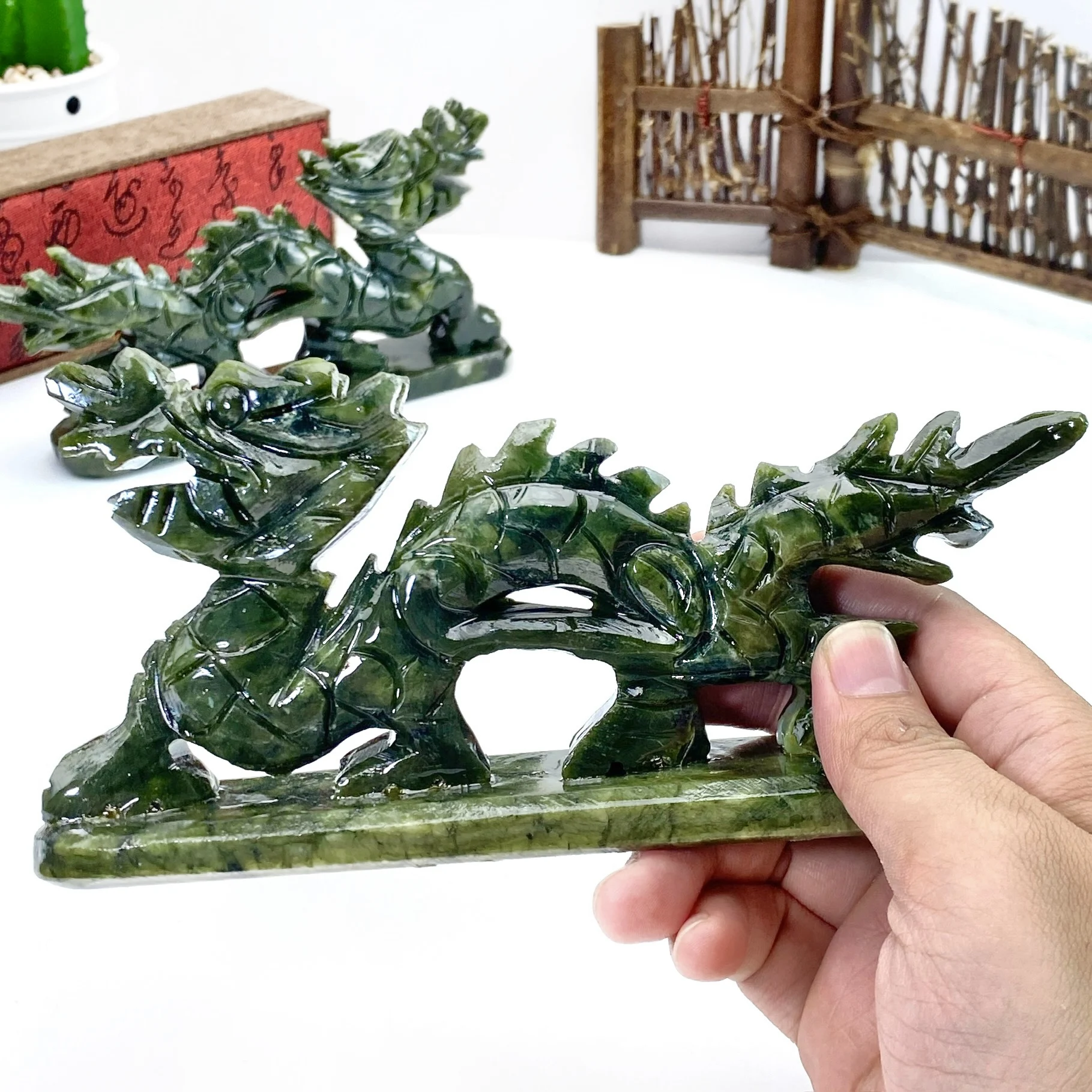 1PC Xiuyan Jasper Dragon Carving Stone, Stone Collections, Excellent Gifts, Family And Friends Gift, Home Decoration, DIY Decora