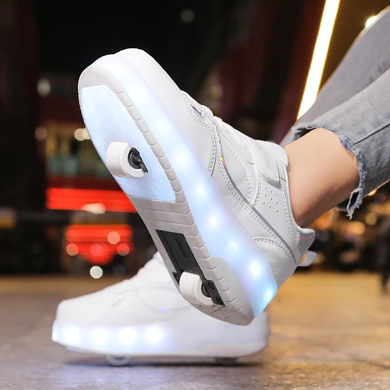 Children's roller skates outdoor 2-wheel shoes kids fashion Led lamp Flash wear-resistant sports shoes