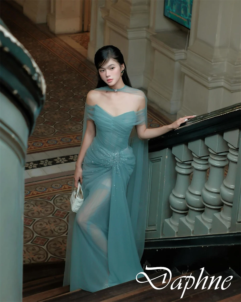 تخصيص الرسن بلا أكمام فستان كوكتيل مستقيم كريستال الحديثة فستان العودة للوطن طول الأرض الشيفون سباركلي فستان الحفلة الراقصة