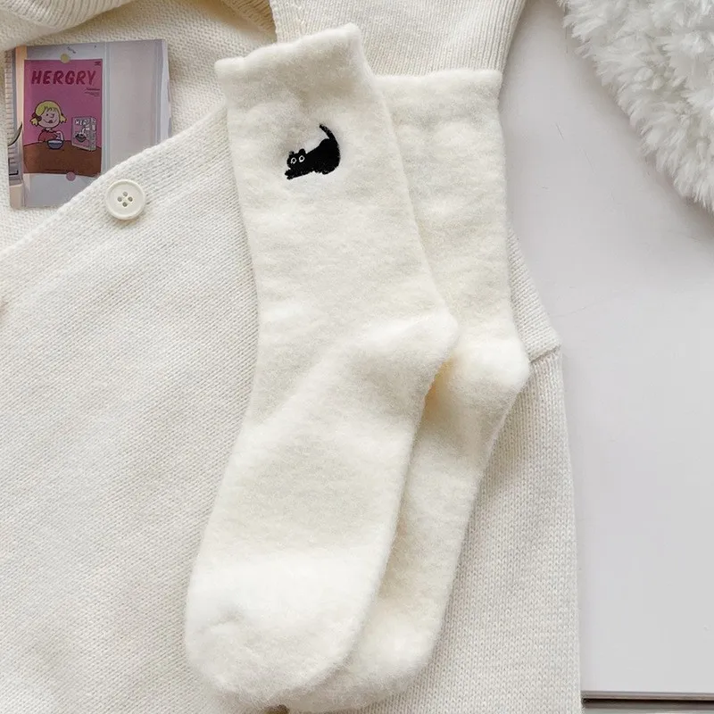 3 pairs Women Socks Wool Autumn Winter Warm Snow Markron Color Thick Plush Hairy Soft Postpartum Stockings Floor Sleep Socks view 5