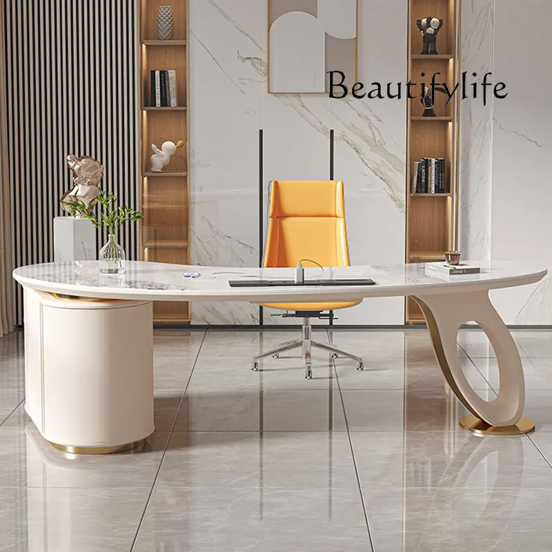 مكتب بلاطة صخرية فاخرة خفيفة، مكتب حديث وبسيط، دراسة منزلية راقية، قوس إبداعي