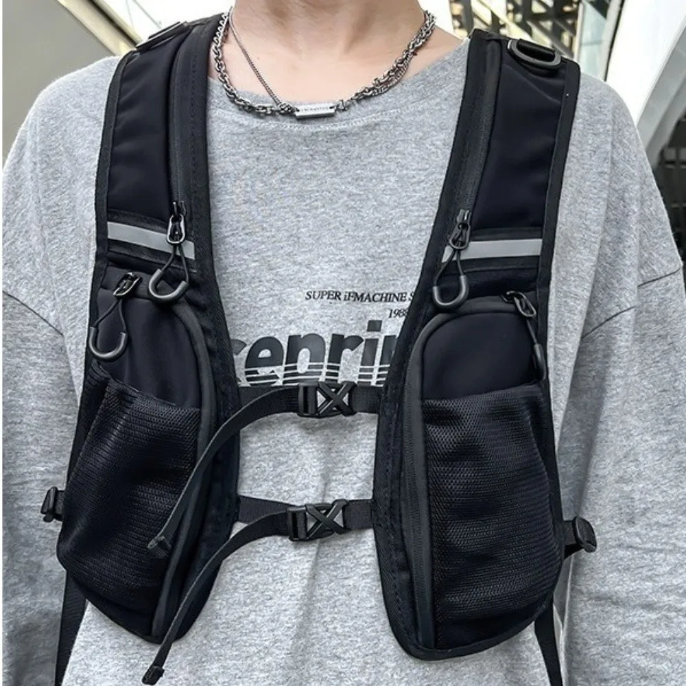 

Fashion Reflective Vest Bag Lightweight Nylon Chest Bag Wear-resistant Multi-pocket Outdoor Phone Bag for Cycling Running