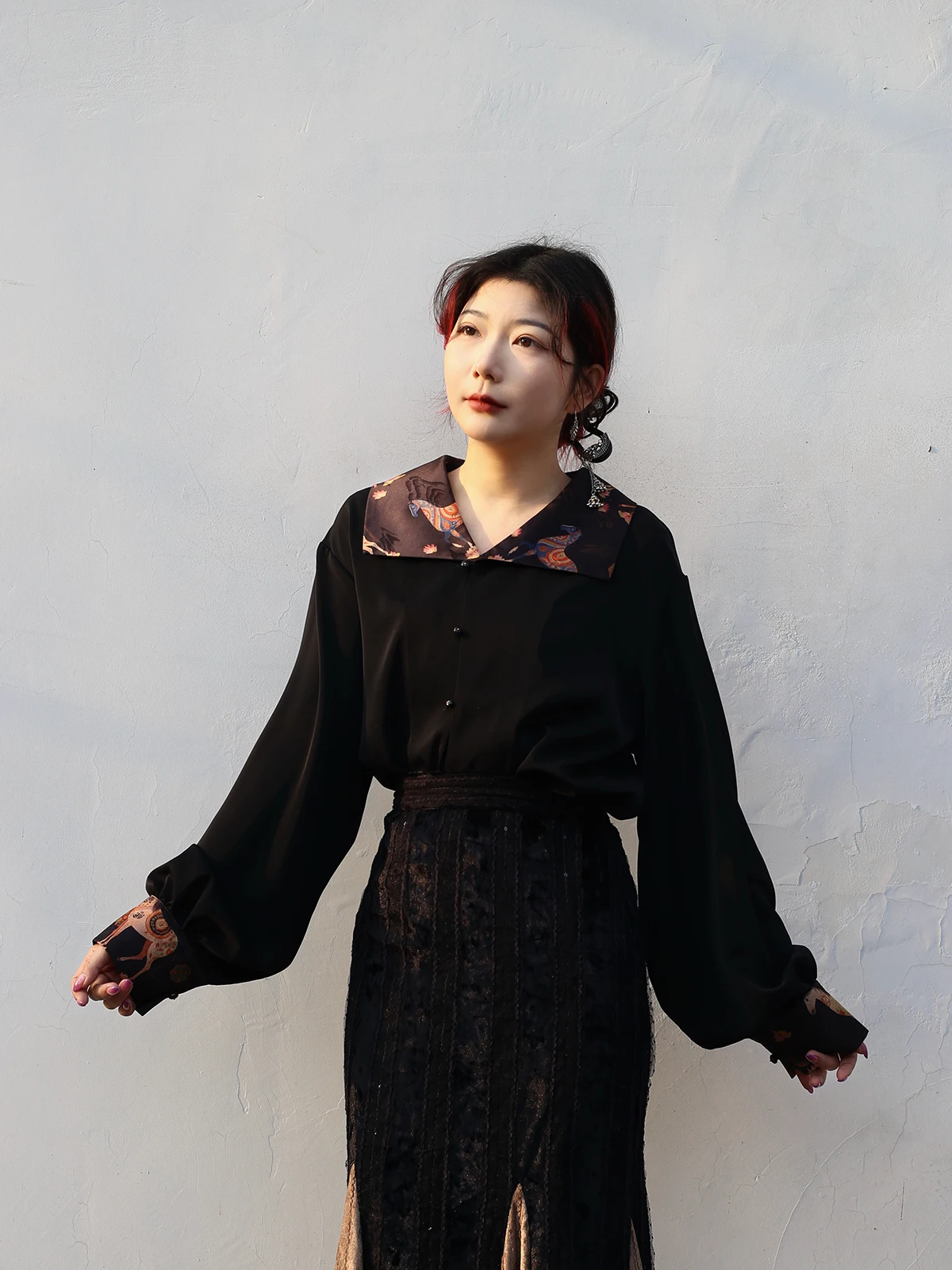 

Новая китайская одежда в национальном стиле: лоскутная рубашка с длинным рукавом и воротником-стойкой, большие и маленькие размеры, коллекция «Мгновенное богатство»