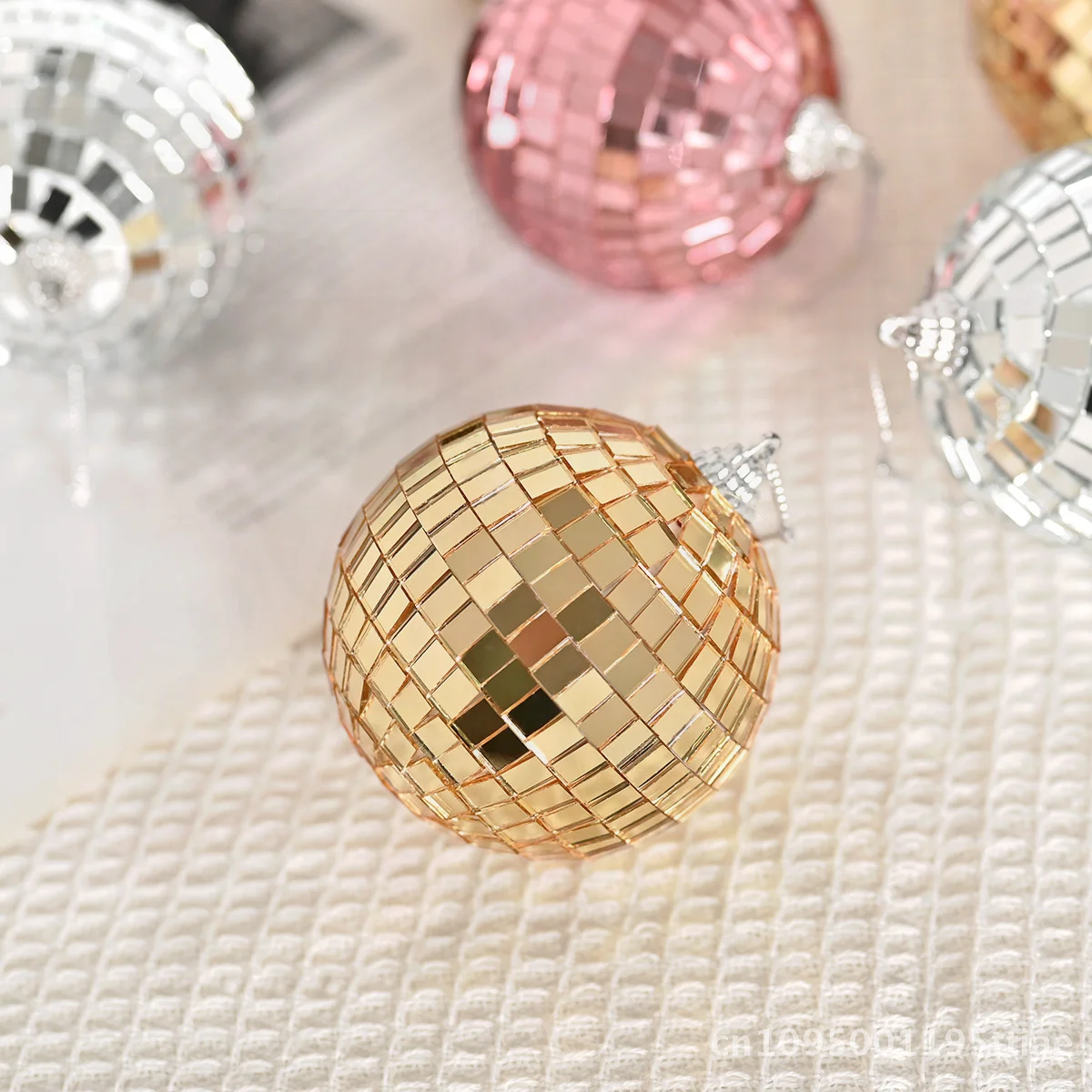 boule-de-miroir-en-verre-artisanale-boule-disco-coloree-de-8cm-pour-bar-ktv-decoration-de-fenetre-decor-de-noel-noir-or-marron-rose