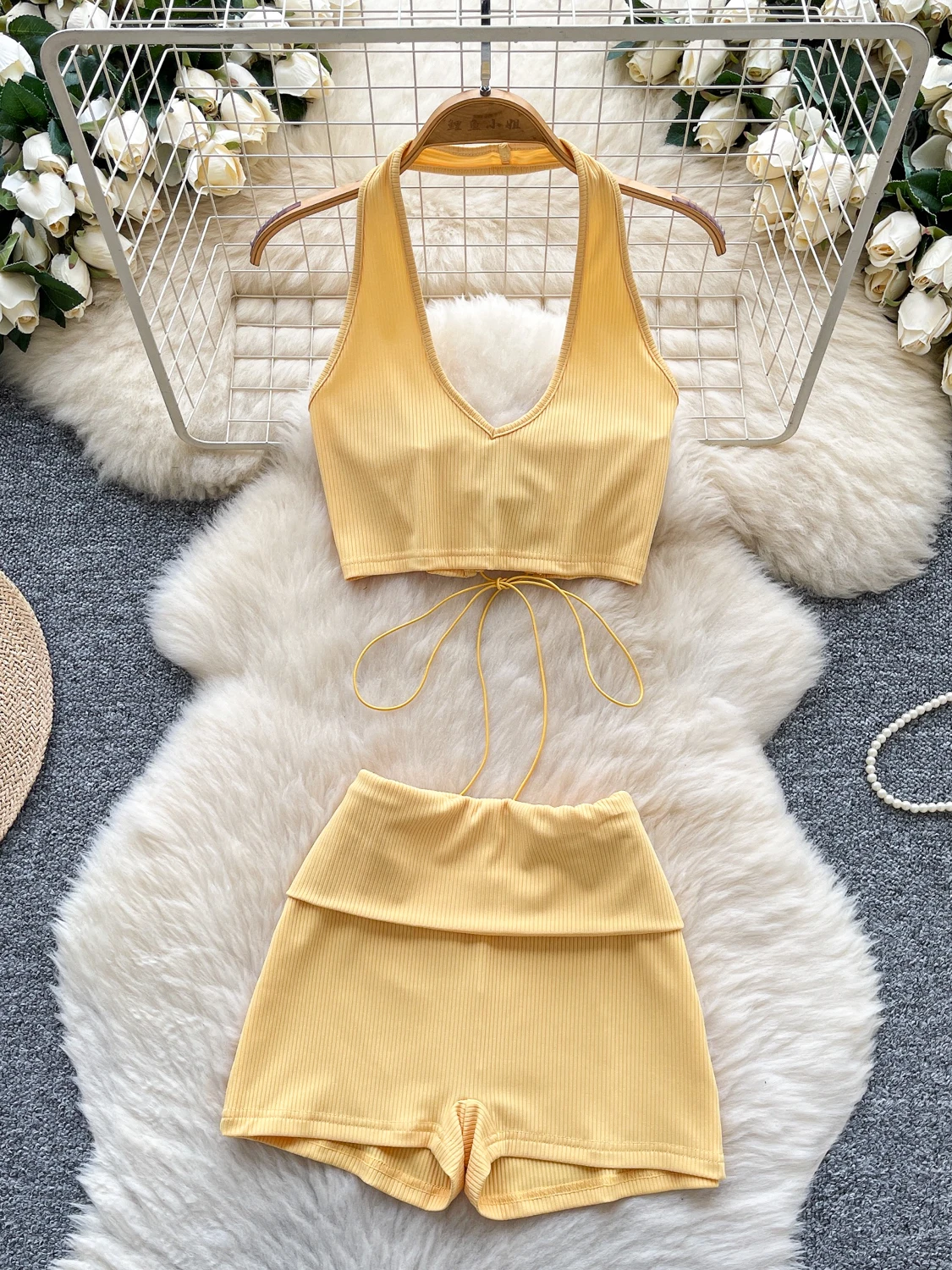 

Women's Casual Spor Two-Piece Set ort Crop Top And High-Waisted orts Tight Fitting Bodycon Sle Pure Color Faion Ens...