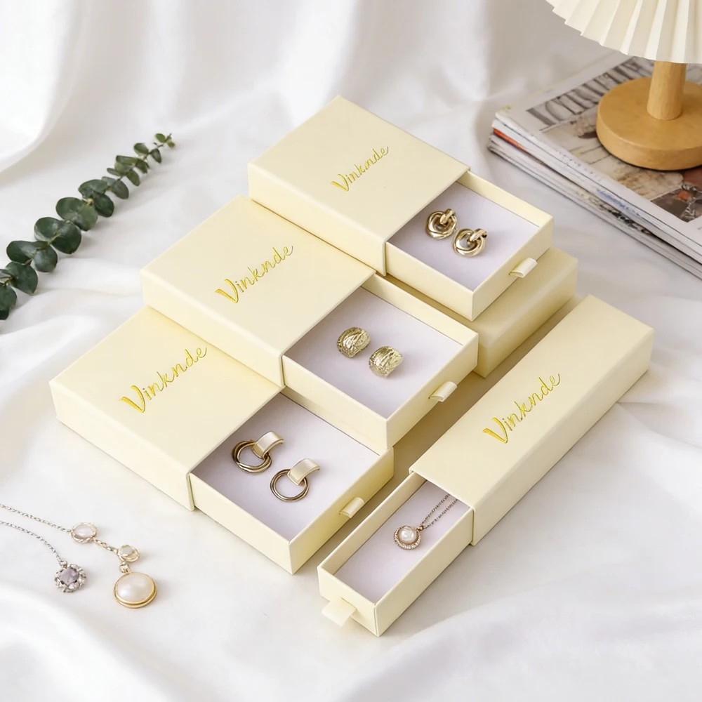 

10Pcs Custom Logo Beige Jewelry Drawer Cardboard Box 8x8x3cm Ring Earring Stud Necklace Bracelet Organizer Boutique Storage Case