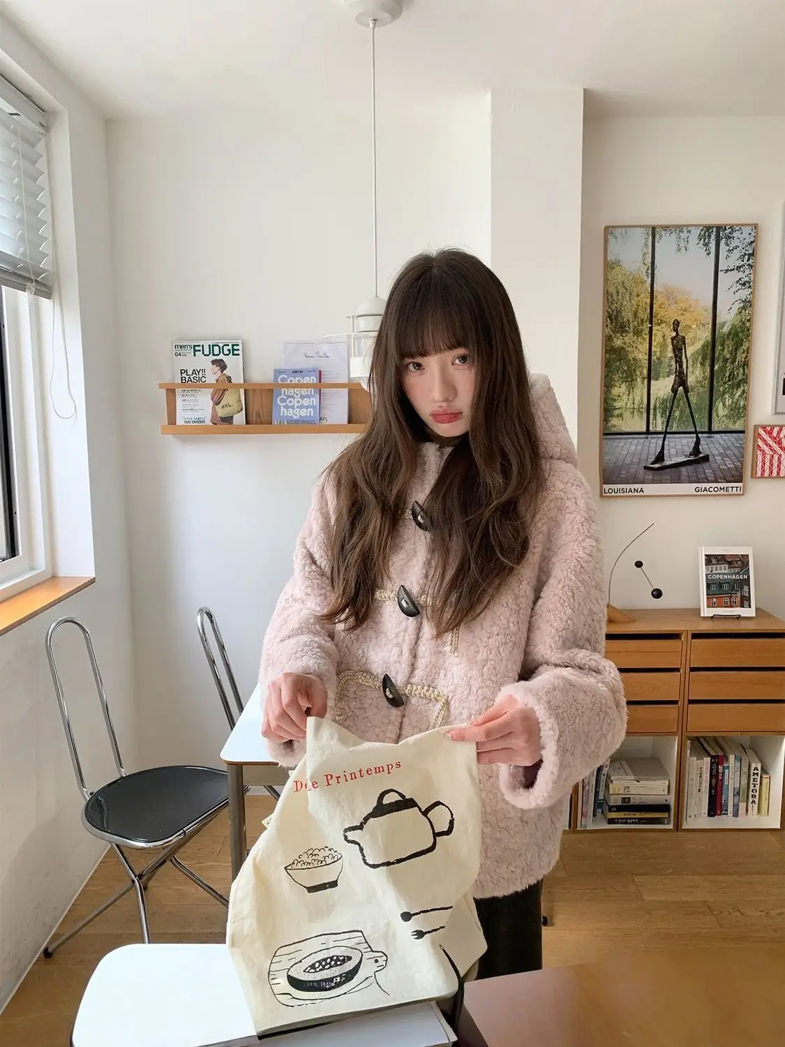 

Куртка из овечьей шерсти Элегантная женская изогнутая округлая сферическая цилиндрическая коническая эллиптическая овальная яйцеобразная куполообразная конструкция