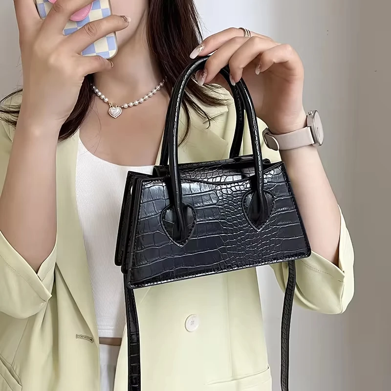 Fashion Pink Small Square Women Clutch Purse Handbags New Simple Ladies Messenger Bag Solid Color Female Shoulder Crossbody Bags