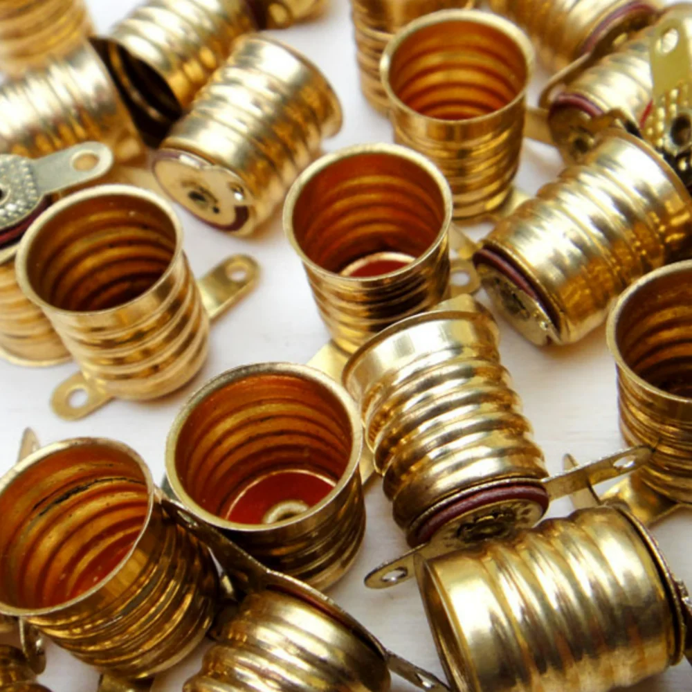 2pcs J151Y Brass Lamp Socket Bulb Socket for our 2.5V Small Bulb Tool Part  High Quality