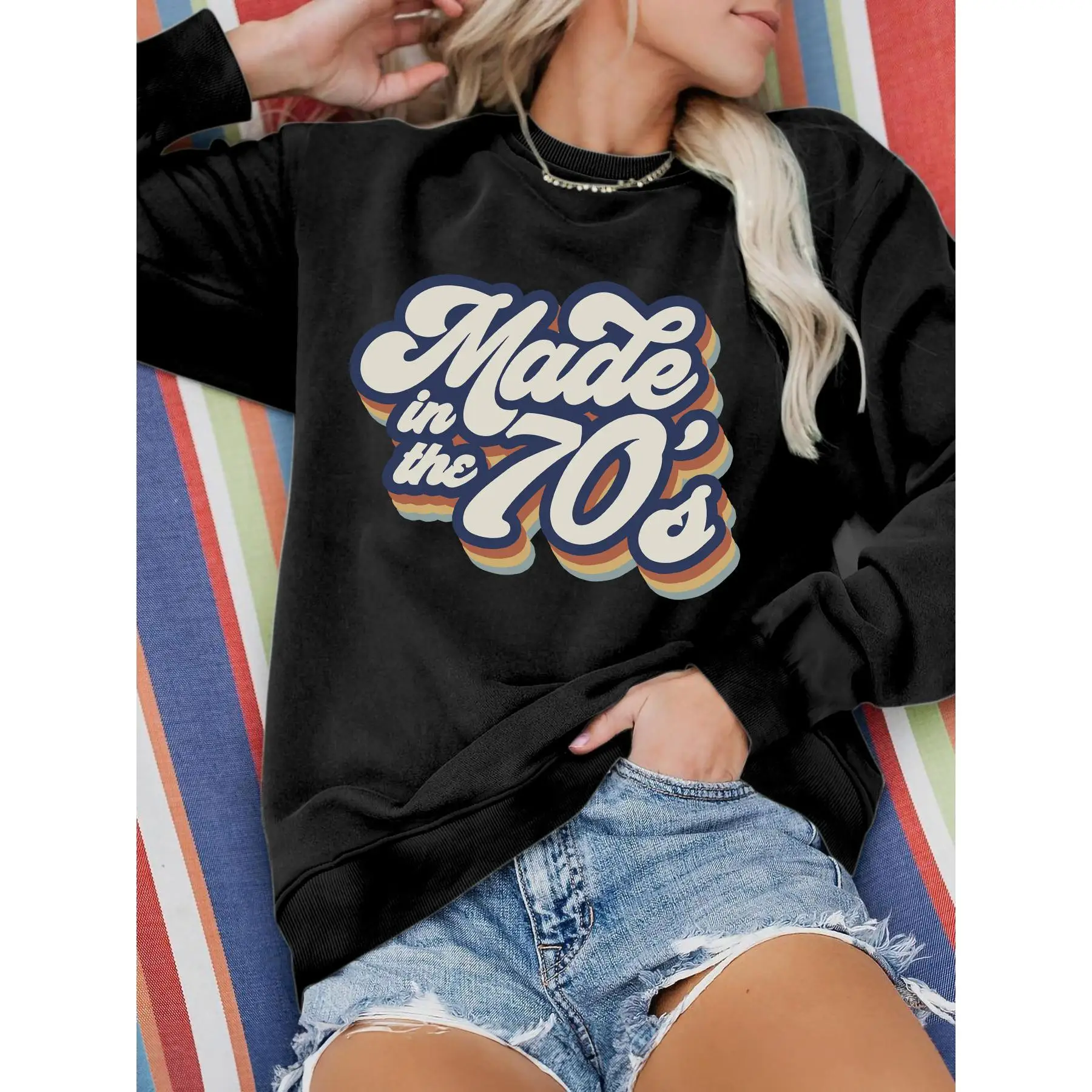 

Vintage "Made in the 70's" Sweatshirt Women's Retro Graphic Jumper Funny 70s Slogan Top Birthday Gift