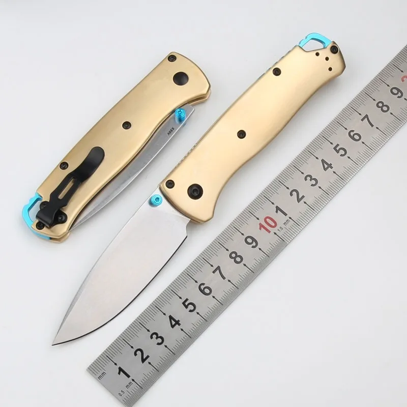 Excelente qualidade 535 metal de cobre e cabo 533 Stell Forte senso de sofisticação Faca de transporte ao ar livre para defesa de acampamento