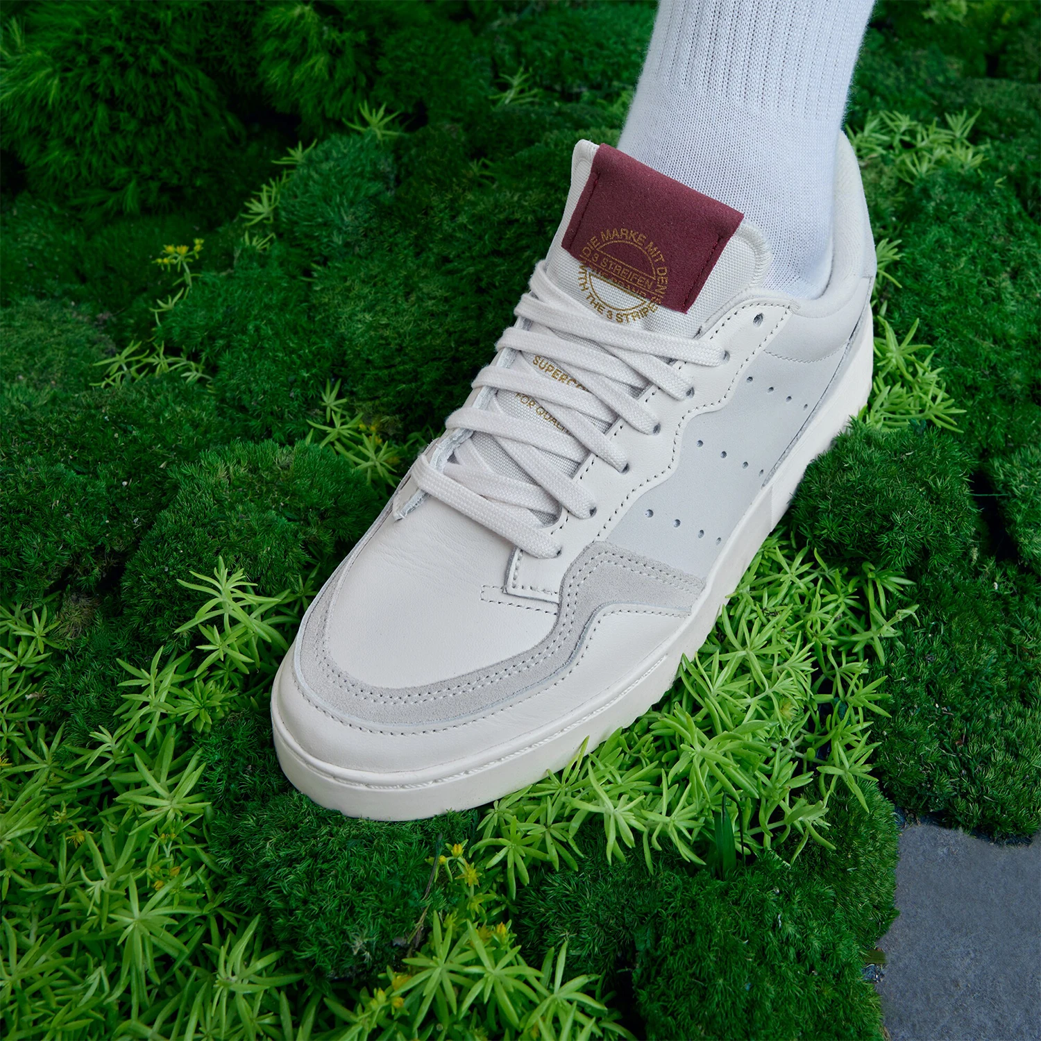 

Adidas Originals New Season Unisex Classic Lace-up Casual Shoes EF5868