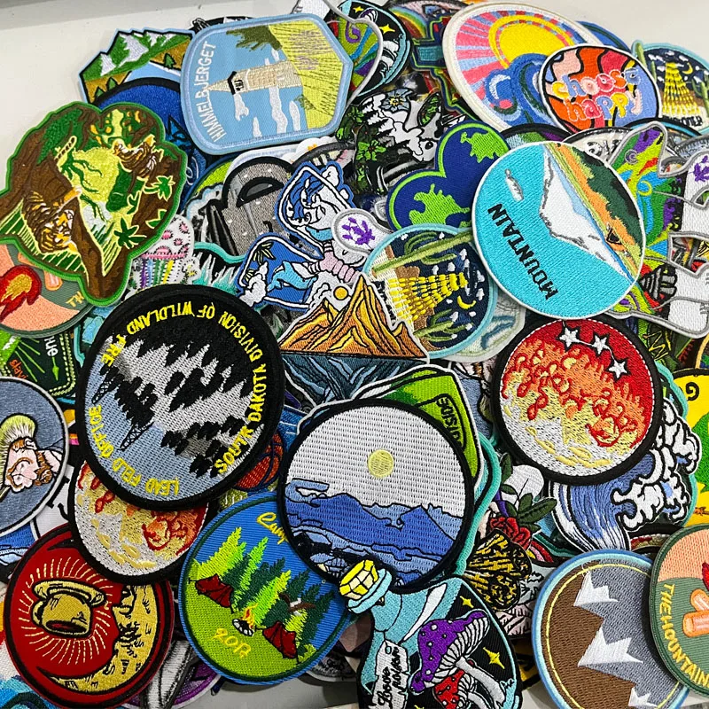 10/20/30/40/50PCS High Quality Random Mixed Patch Set Iron on Patches Mountain Outdoors Embroidered Patches for Clothes Stickers