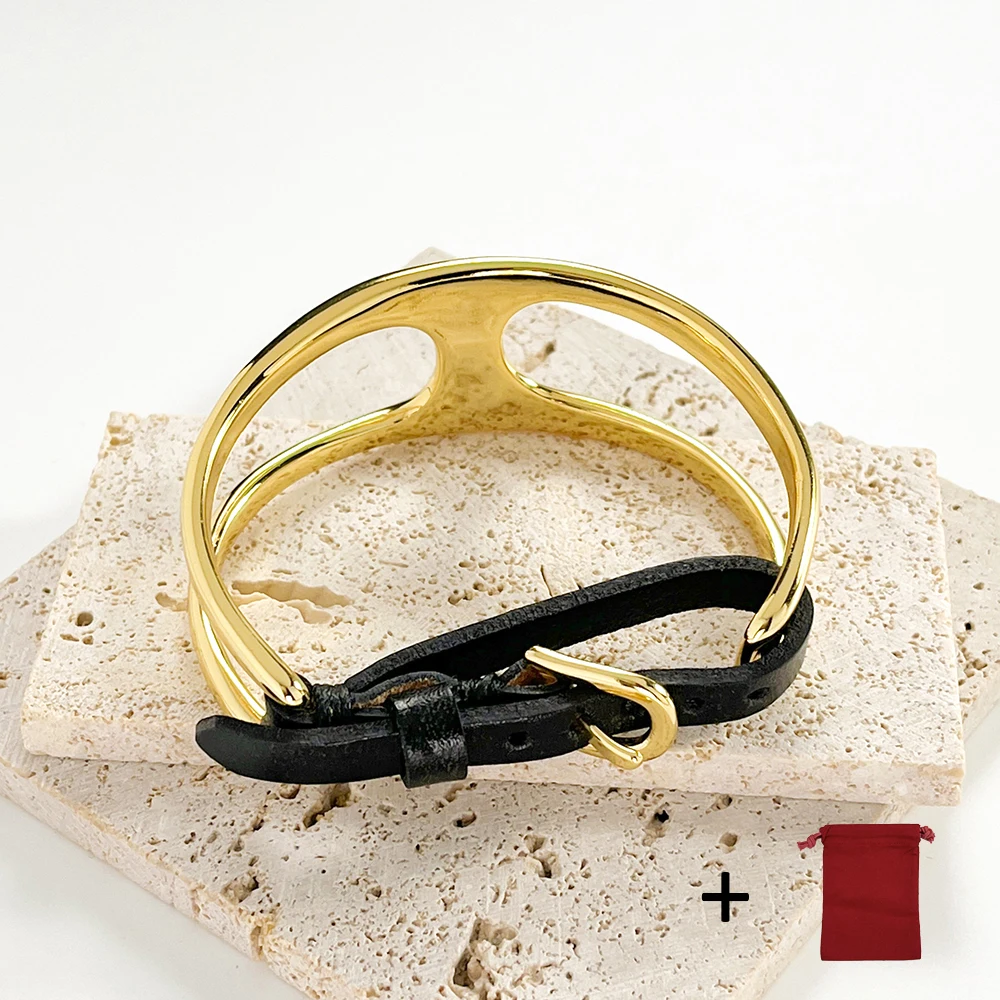 

Spanish High Quality Exquisite Fashion 2023 Hot Sale U-NO Gold Adjustable Leather Buckle Bracelet Gift Free Delivery