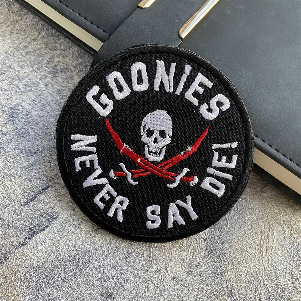 Street-Style 'Never Say Die' Skeleton Tactical Morale Badge Embroidery Patches Punk Rock Backpack Hat Military Hook&loop Armband