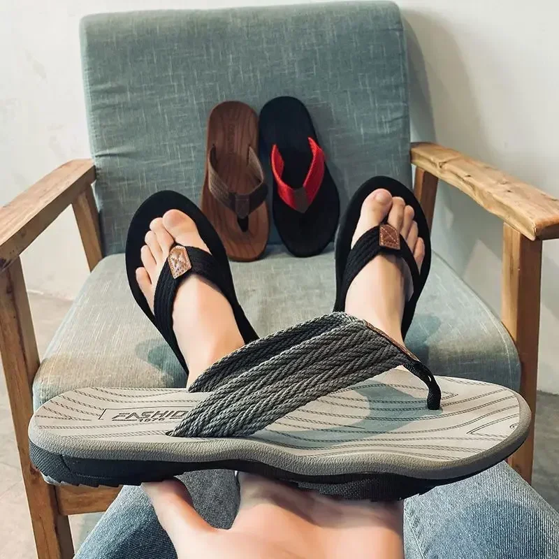 Sandálias masculinas flip flops, sapatos de salto macios ao ar livre, chinelos de verão, última moda, tamanho 39-45, 2022