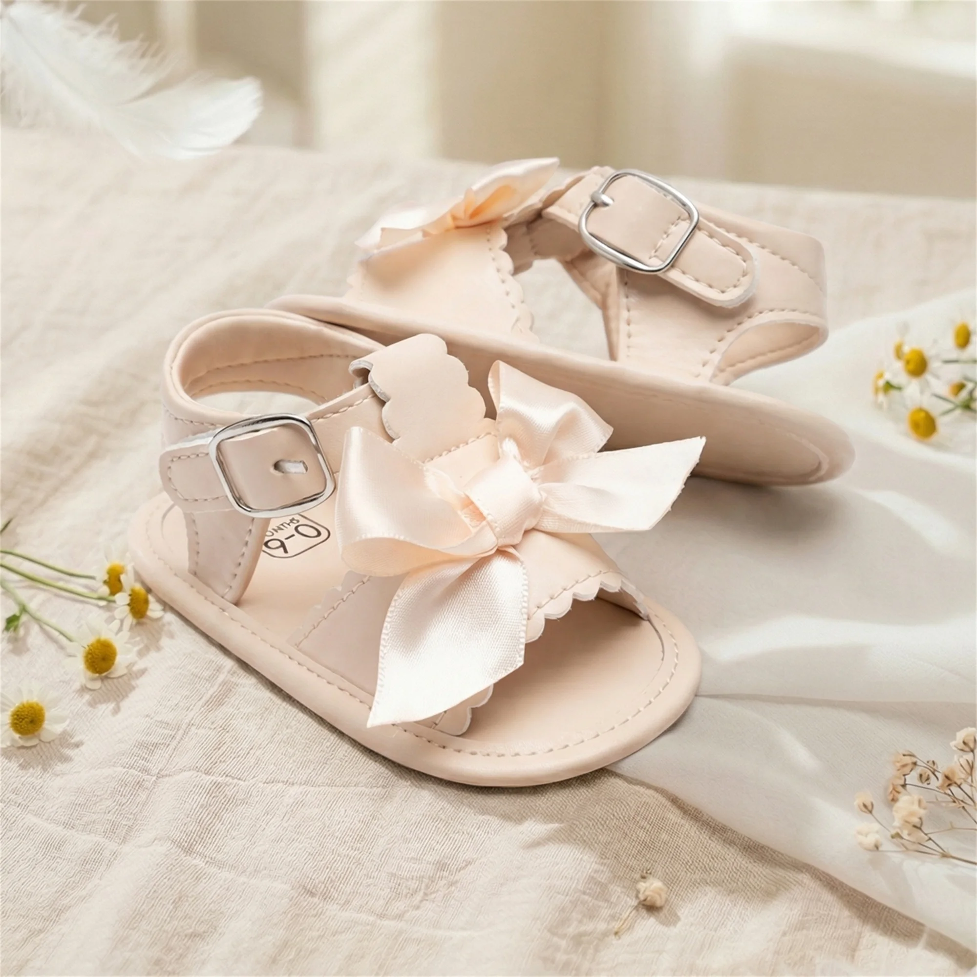 

Adorable Baby Girls Bowknot Sandals with Non-Slip Sole Comfortable Flat Shoes for Infant First Walkers Perfect for Summer