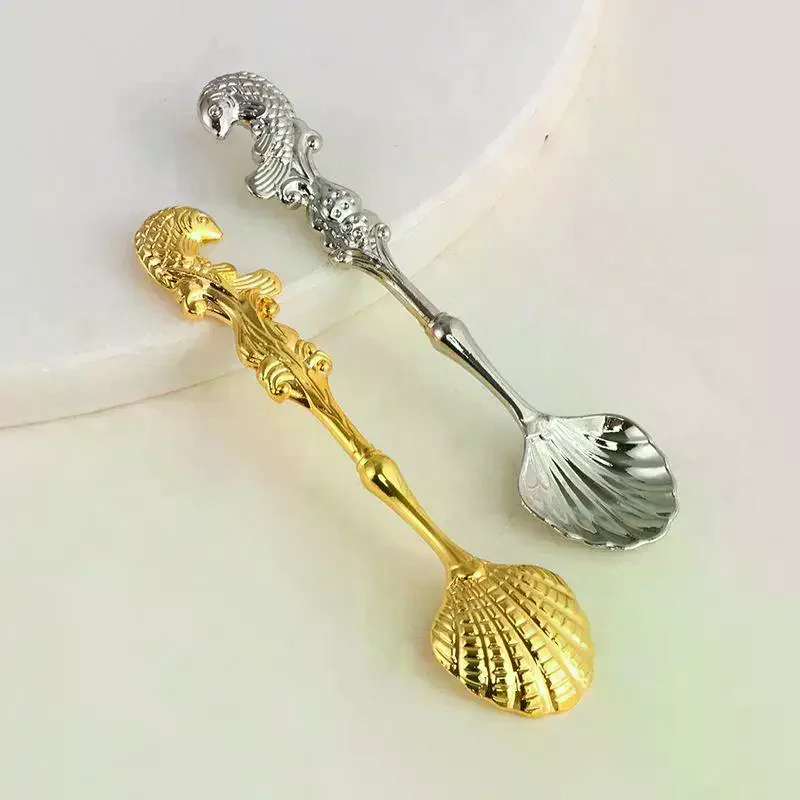 1Pcs Kitchen Accessories Retro Hotel Family Dessert Coffee Spoon Ice Cream Tools Creative Royal Style Flatware Metal Spoon