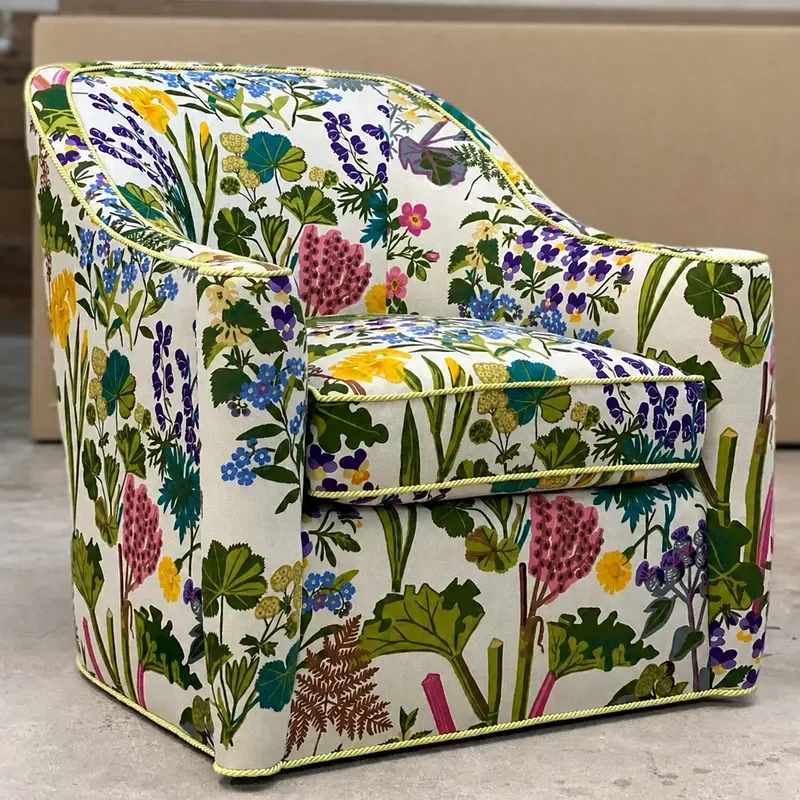 Retro Printed Solid Wood Leisure Chair Fabric Sofa Chair for Small Apartment Living Room Bedroom Single Seat