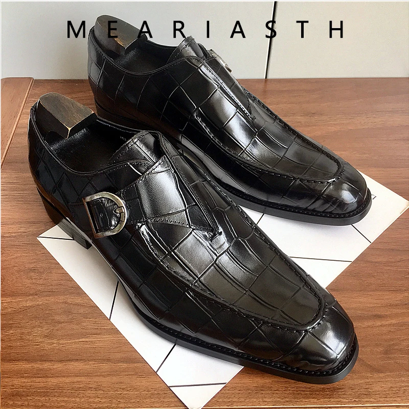 2024 Retro Männer Formale Schuhe Slip auf Männer Casual Faulenzer Marke Mokassin Schnalle Brogue Business Formale Männer Schuhe Frühjahr Neue stil