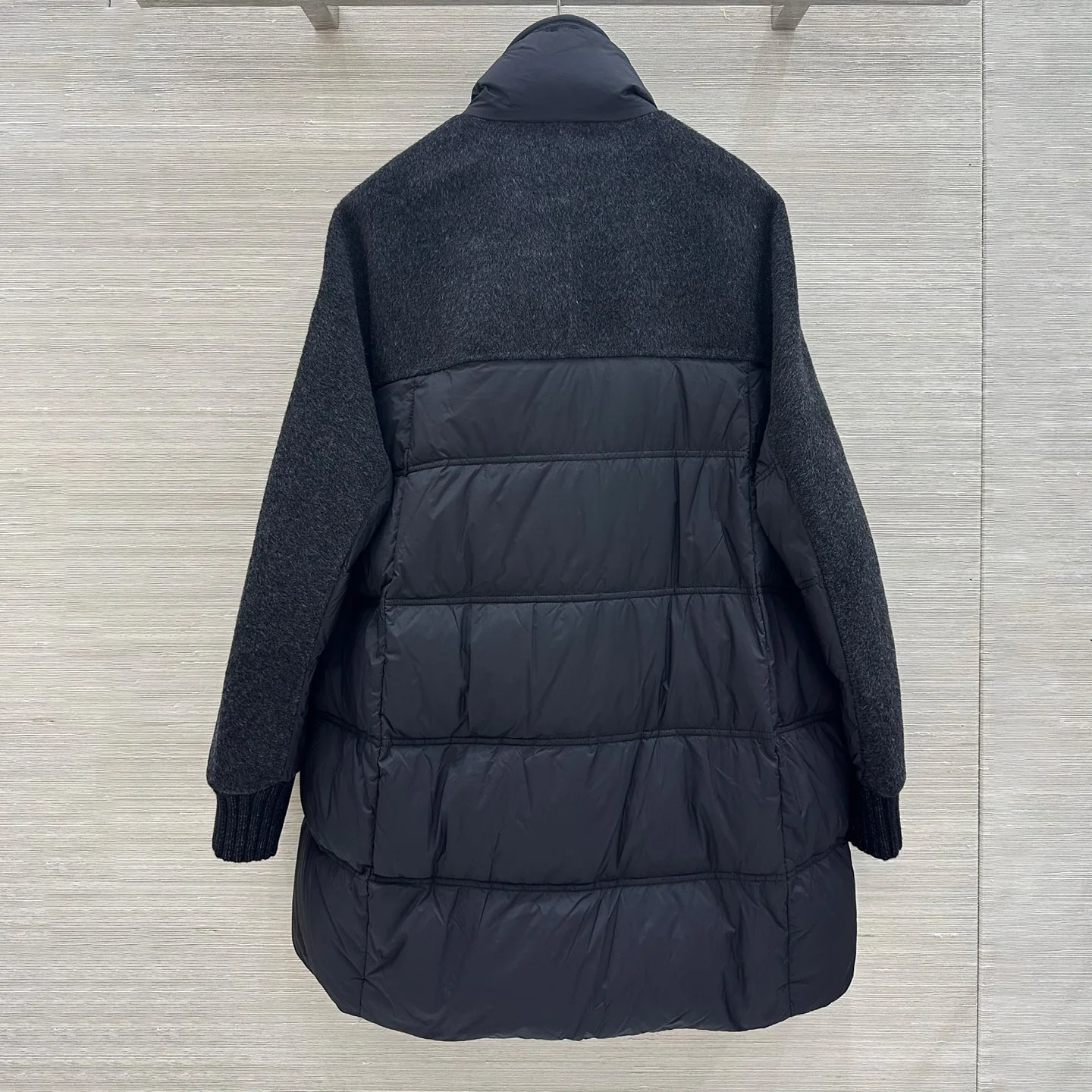 High Quality Women Stand Collar Mid-Length Down Jacket, Coat with Knit Cuffs, Loose Warm Winter Outerwear lyt2610792