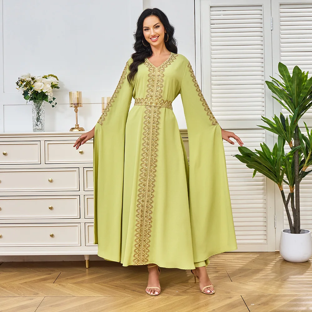 

New women's evening dress, Muslim robe, women's long dress, new Dubai clothing, beaded dress