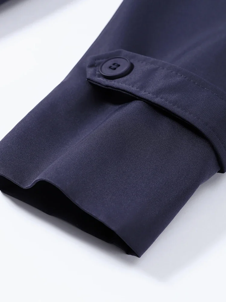 Damenmäntel mit Einfarbigem Revers und Gürtel, Kurze Trenchcoat-Jacke für den Frühling, Weiblicher Epaulet-Mantel mit Langen Ärmeln und Knöpfen, Schlanker Schnitt, Neue Damen-Oberbekleidung – Detail 9