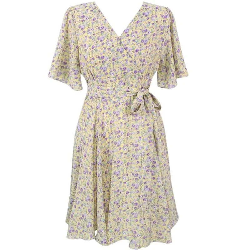 Französisches Blumen-Midikleid für Damen, V-Ausschnitt, Flatterärmel, Taillenbindung, A-Linie, Coquette Y2K, Sommer-Freizeitkleid – Detail 4