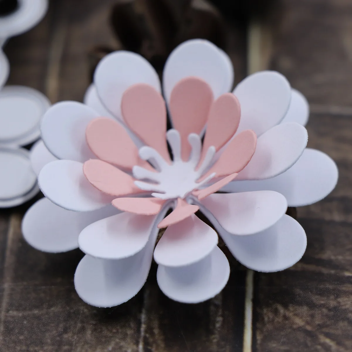 Flower Petals Metal Cutting Dies for Scrapbooking DIY Album Embossing Greeting Card Die Cuts 3D Flowers Dies Cutting 2024 New