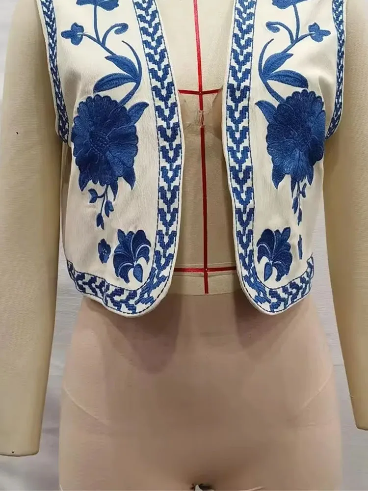 2024 Women Elegant Blue Floral Embroidery Cardigan Vest V Neck Short Tops Woman Casual Y2K Tops Fashion High Street
