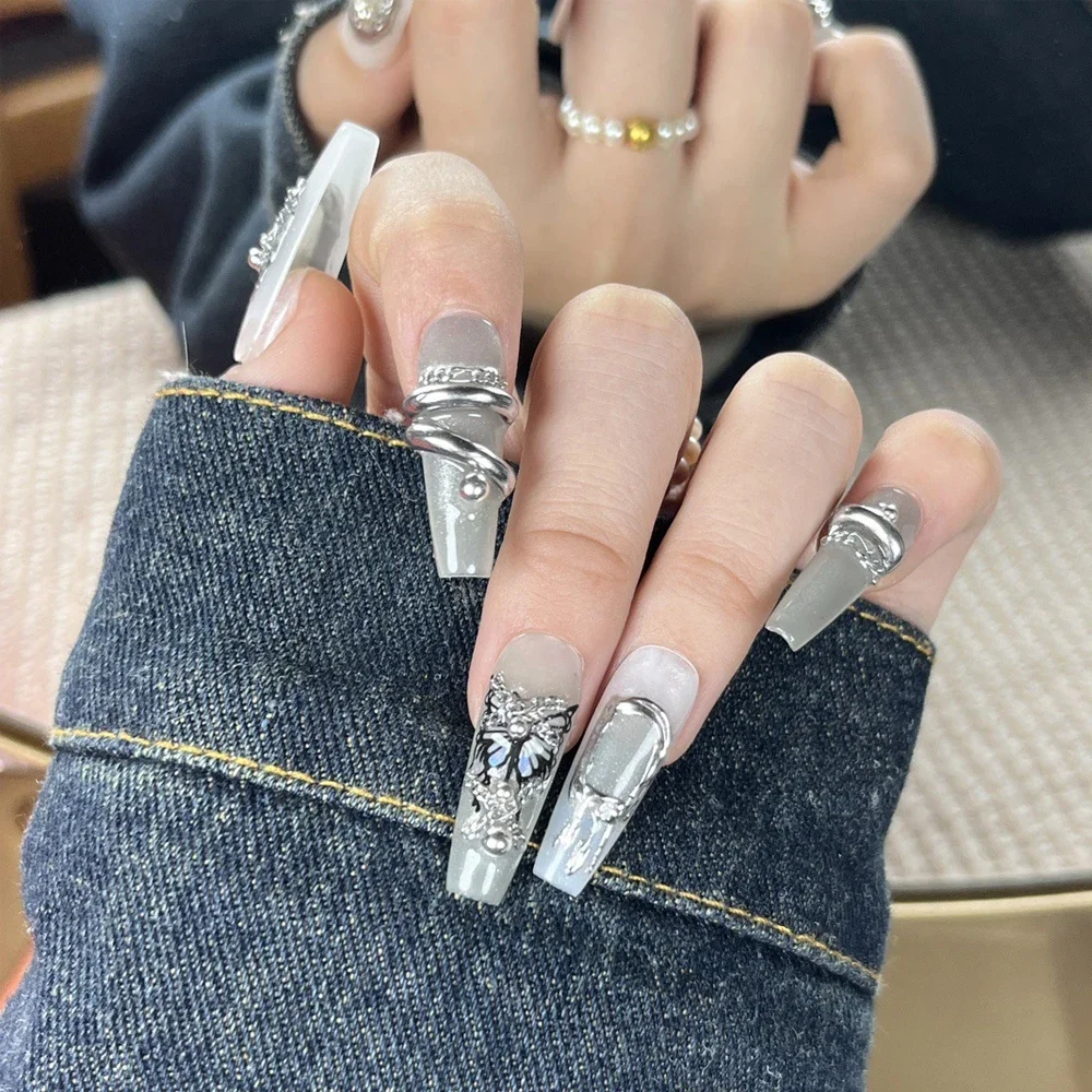 10 Pcs Hand Made Silver Fake Nails Butterfly Painting Alloy Chain Decor Luxury Magic Mirror Power Design Punk Press On Nails