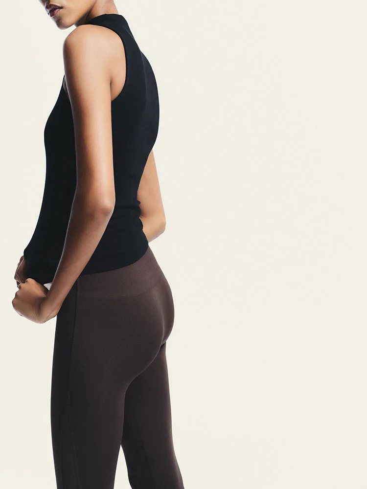 Herbst 2025, Damen Faion, schmale Passform, hoher Kragen, Svel-Top, vielseitige Neuankömmlinge, Strickkleidung, geeignet für alle Gelegenheiten