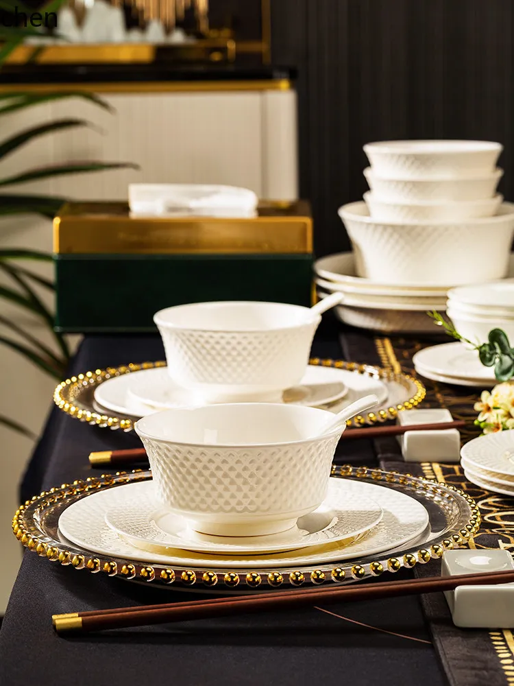 

Набор посуды PZ-13: тарелки и миски из высококачественного белого костяного фарфора, идеально подходящий для свадеб и новоселья.