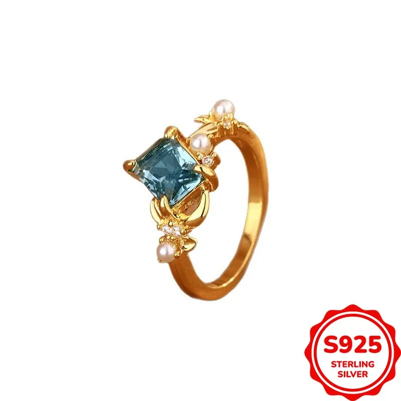 

Retro Personalized Authentic S925 Silver Square Ocean Blue Square Zircon Women's Ring