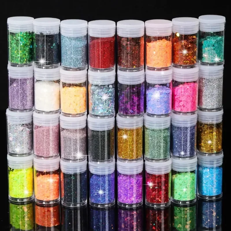 32 Pots de paillettes holographiques épaisses, paillettes corporelles réfléchissantes pour les yeux, le visage, les joues, les cheveux, les ongles et les lèvres, scintillants cosmétiques de Festival
