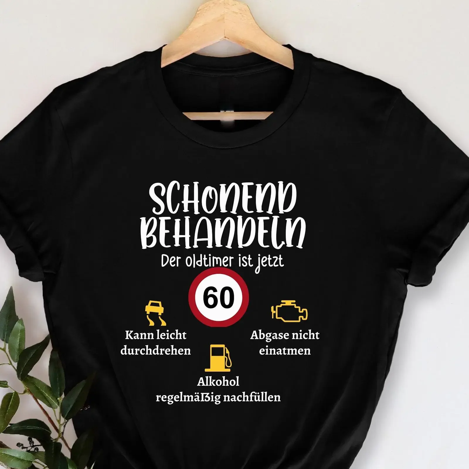Funny 60th Birthday Oldtimer Speed Limit 60 Car Humor T Shirt vintage Washed Slightly Stretched Stylish Casual Comfortable