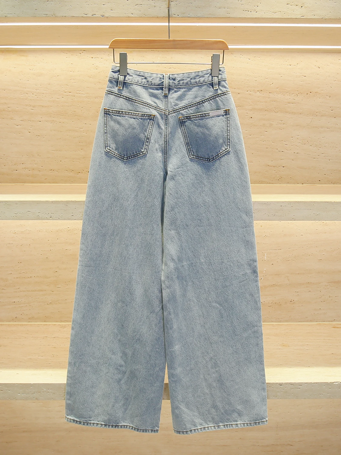 Slimming High Waist Loose Fit Women's Jeans Embroidered with Bright Beads Straight Leg Design Comfortable And Stylish