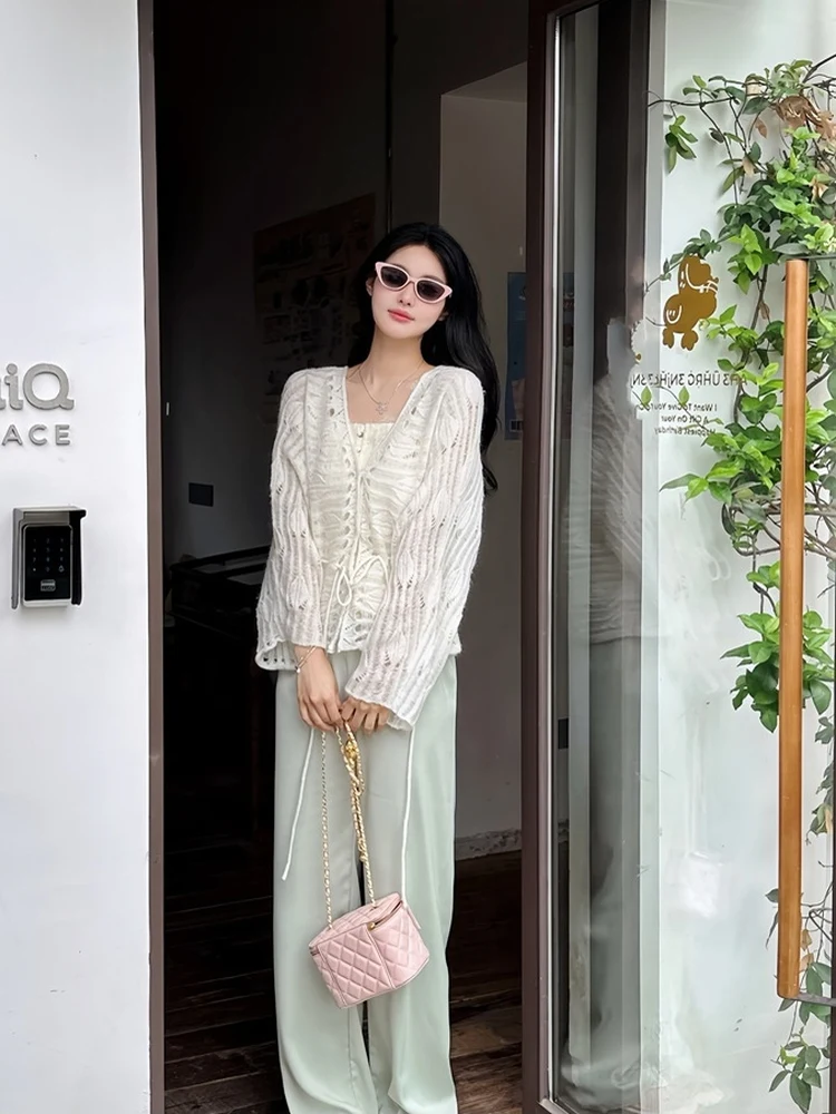 

Soft Hand-Hooked Camere Open-irt Women's Outerwear Relaxing Sle Woolen Knitted Sweater Hollow Flower Design Spring Faion