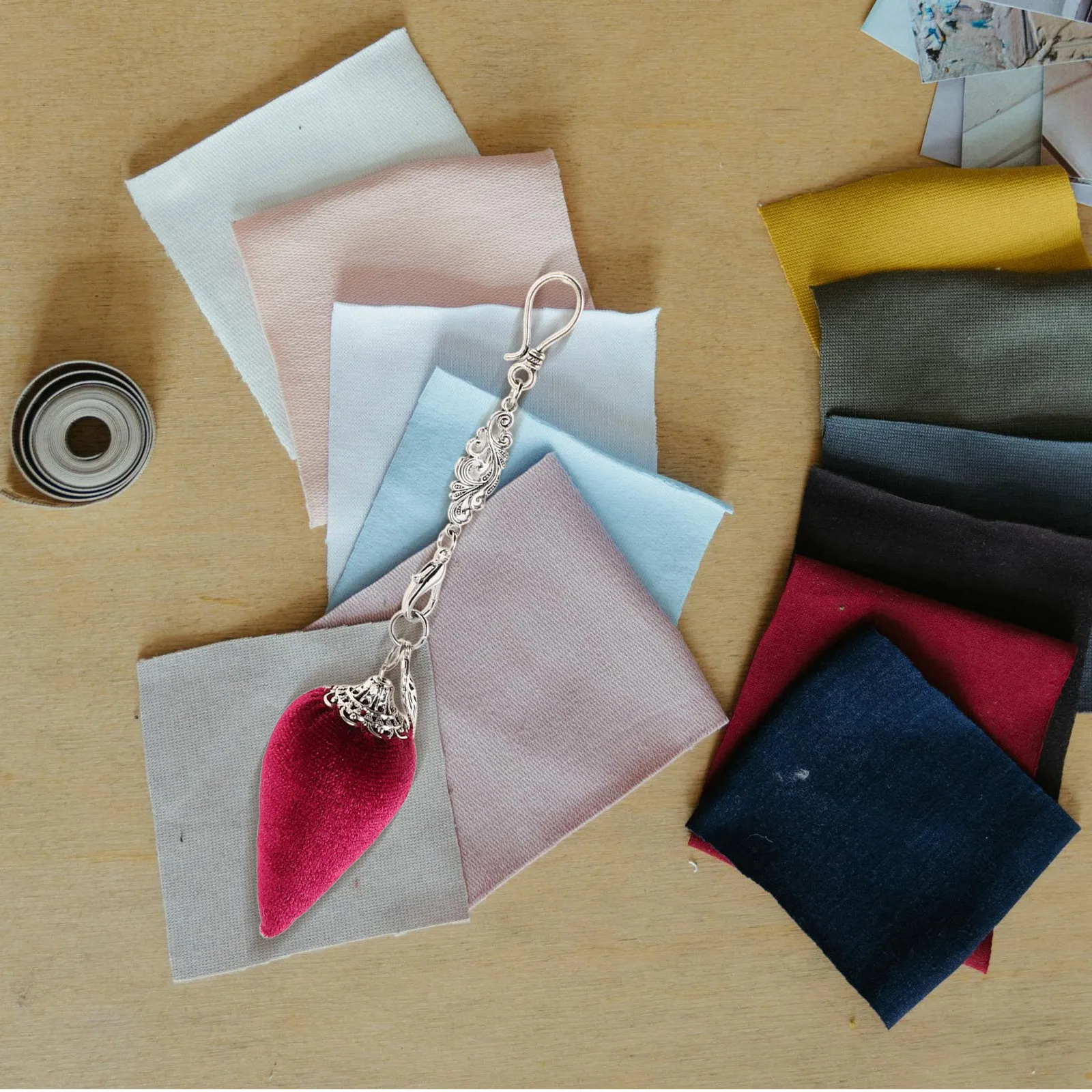 

Cute Chili Pepper Pin Cushion Charm Vintage Handmade Sewing Organizer Pendant for Embroidery Quilting Craft Projects