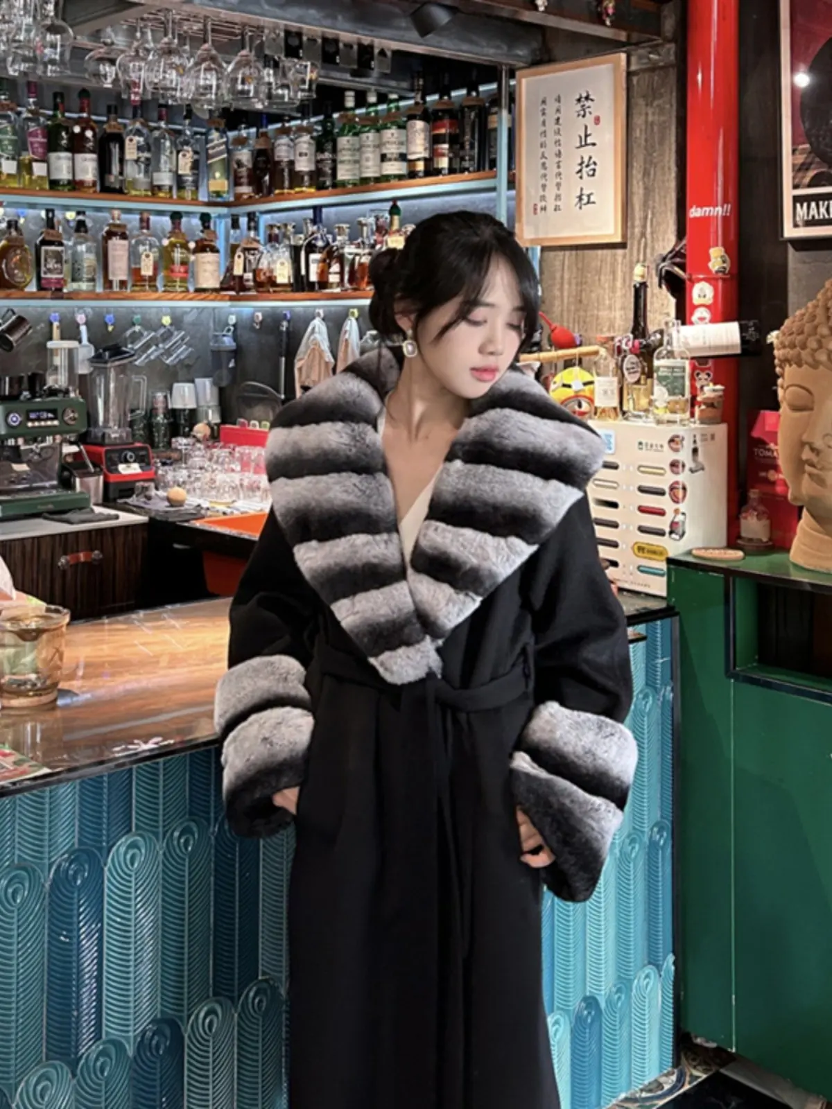 Temperament Chinchilla coat 2025 autumn and winter new Rex Rabbit double-sided cashmere coat medium and long woolen coat women