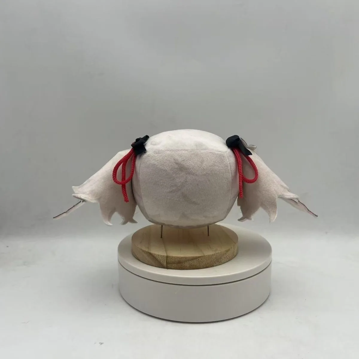 新しいアニメ「ミンチャオ」コスプレ隊ドール「春源」を友達にコレクション用にプレゼントします