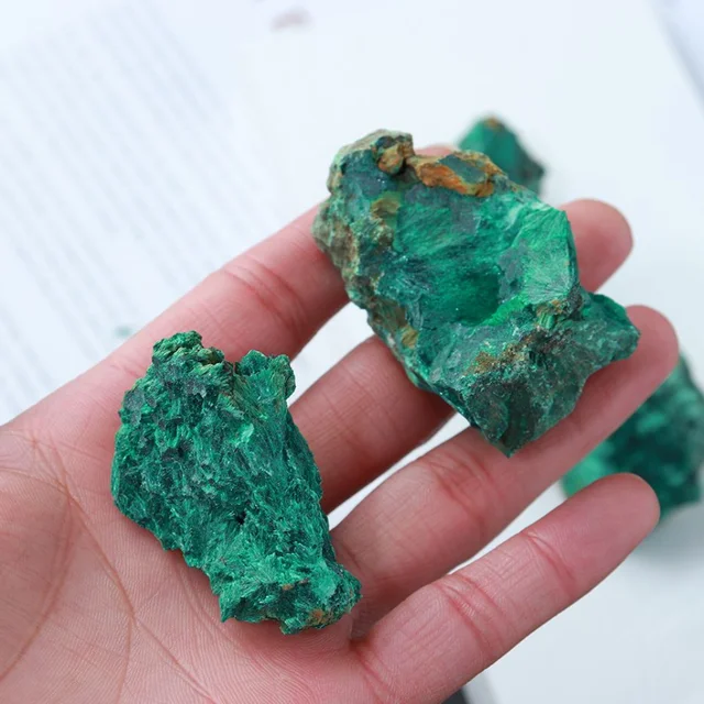 Natural Green Malachite Raw Stone Rough Crystal Clastic Rock Cube Collectible Gravel   Minerals Specimen Home Garden 6