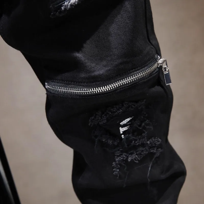 

Y2KStreet Fashion Men's Italian Jeans Zipper Decoration Scratches Water Washed Retro Elastic Slimming Retro Black Jeans