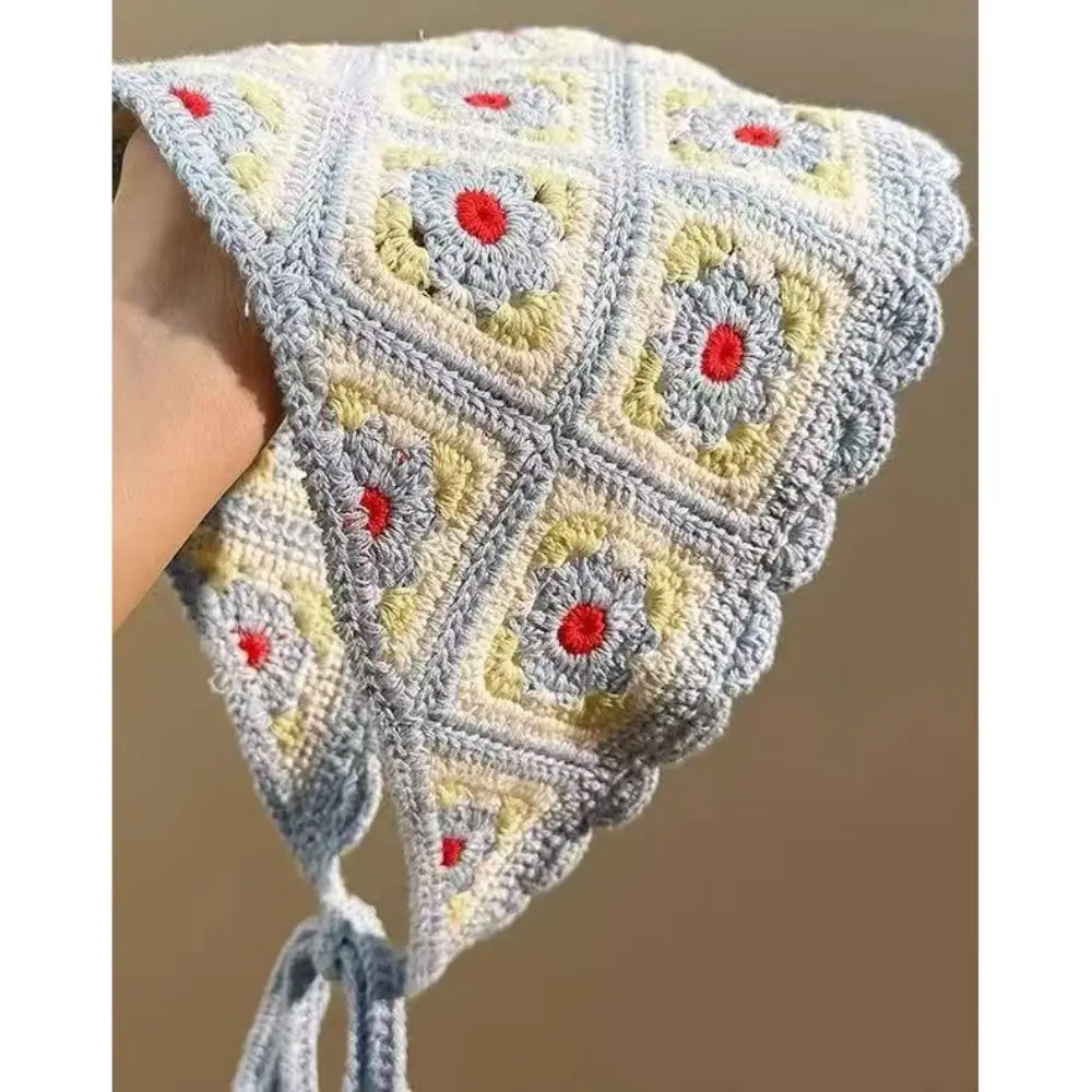

Retro Knitted Triangle Headband French Pastoral Style Handmade Girl Flower Headscarf Hollow Crochet Beach Vacation Headkerchief